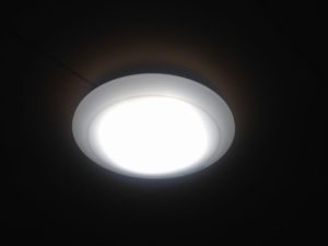 愛知県豊山町にて照明器具取替工事を行いました。